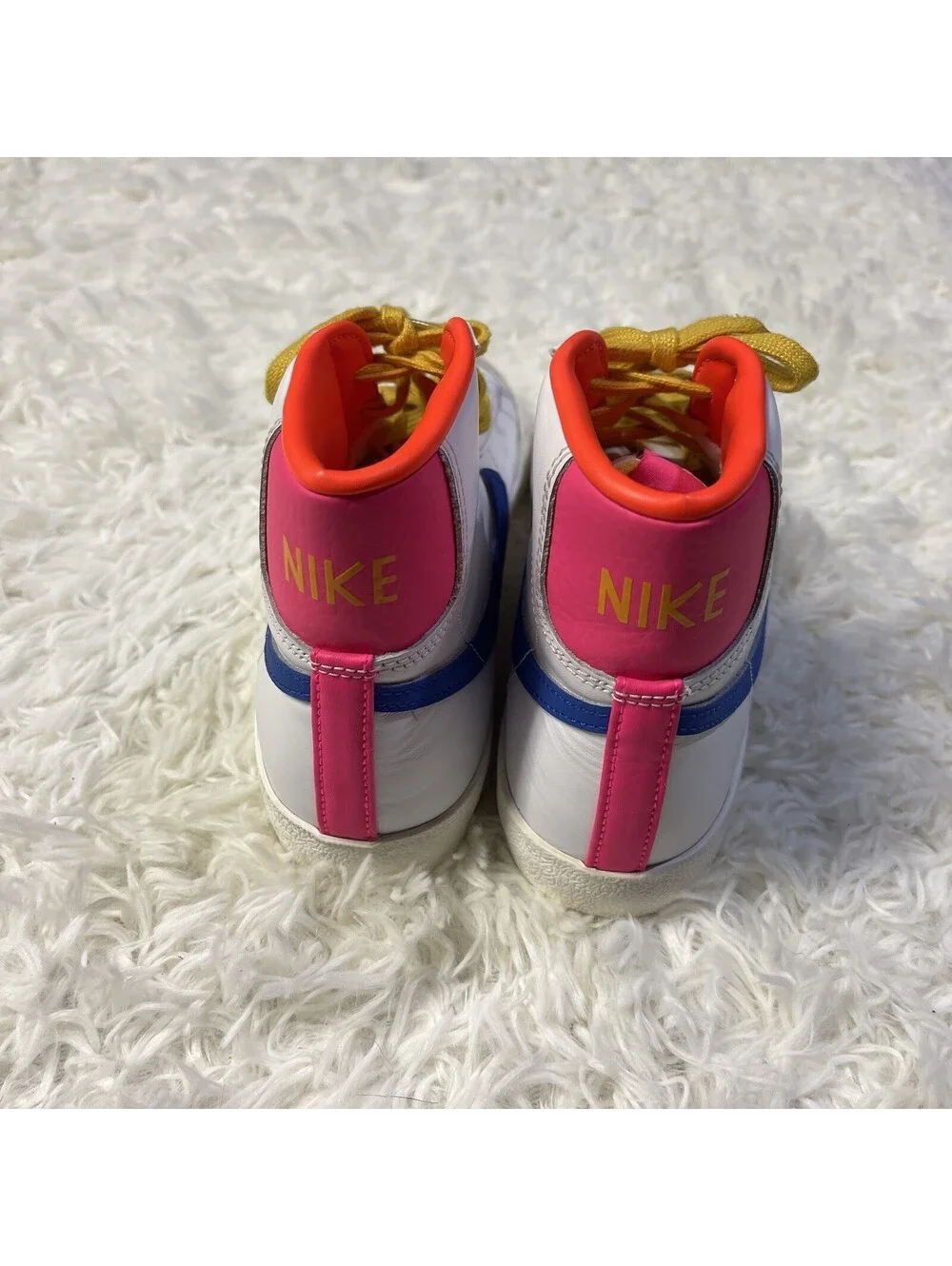 Nike Blazer Mid 77 ACG High Top Sneakers Womens 8.5 White Blue Pink DO1162-100